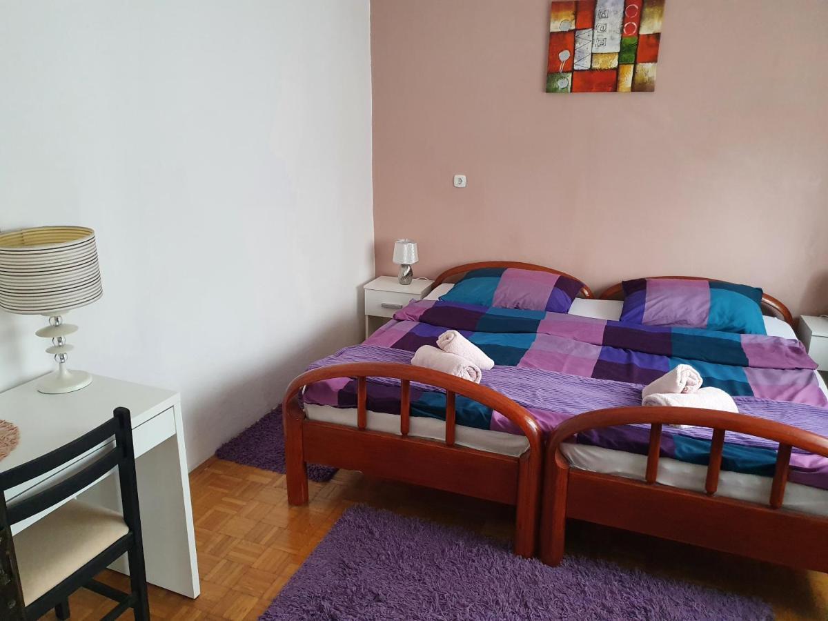 Apartmani Lovro Ogulin Exterior foto