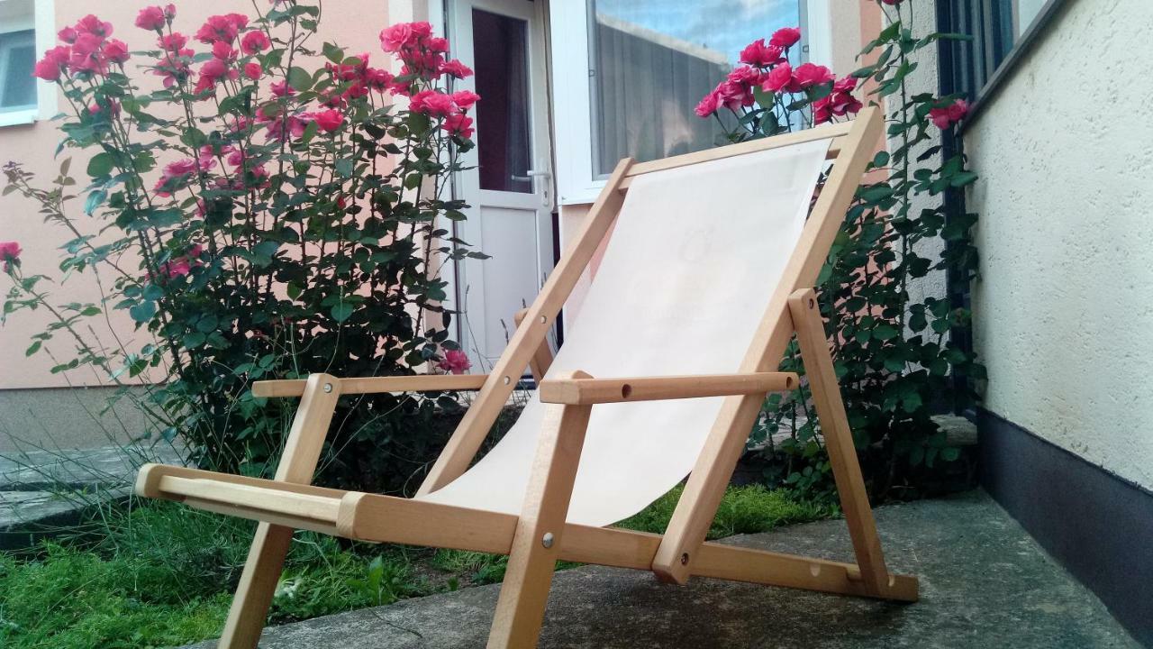 Apartmani Lovro Ogulin Exterior foto